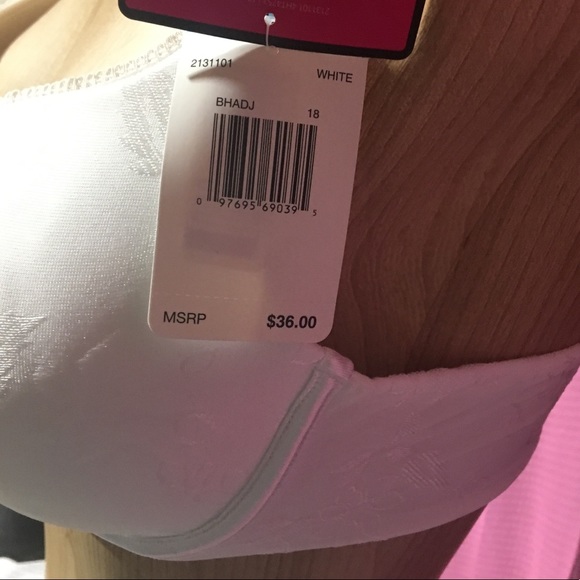 White ego boost bra - Picture 3 of 4